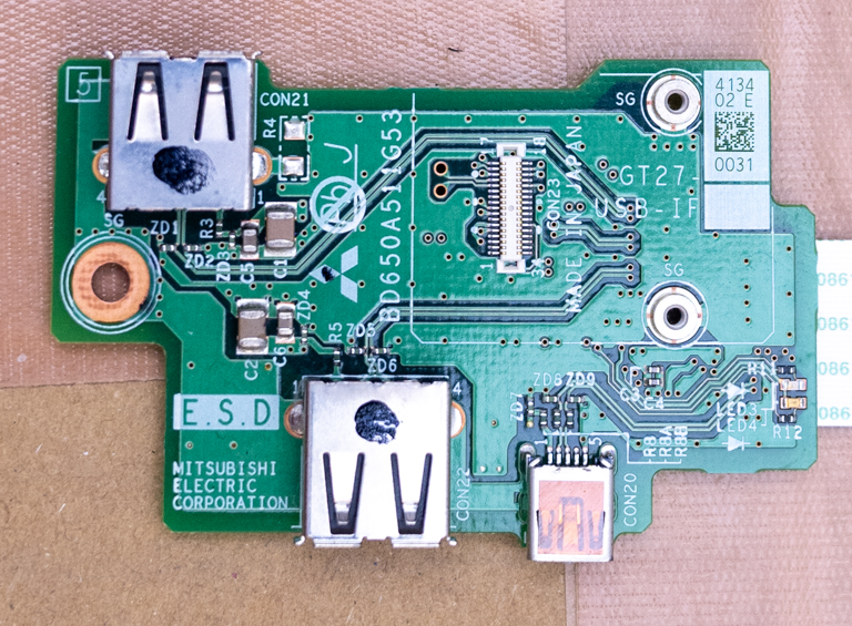 GOT2000 GT2712-STBA 分解してみた #PLC - Qiita
