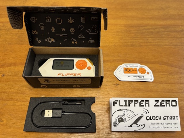 その他 FlipperZero チート級】Flipper Zero: 無線を自在に操るギーク向け高級