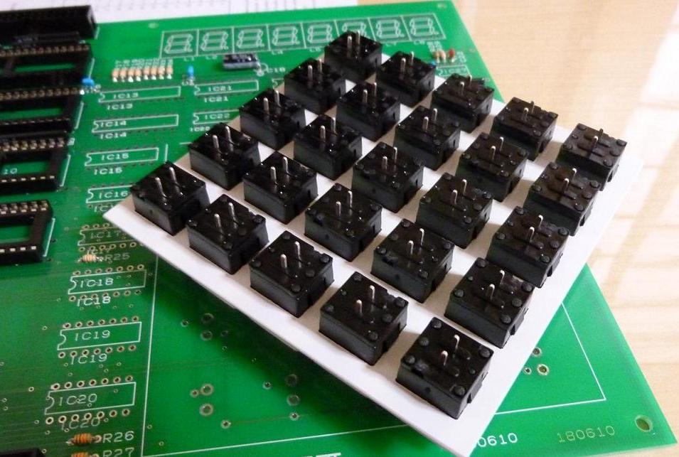 ワンボードマイコン基板　TK-80 Yahoo!オークション -「tk-80」(コンピュータ) の落札相場・落札価格