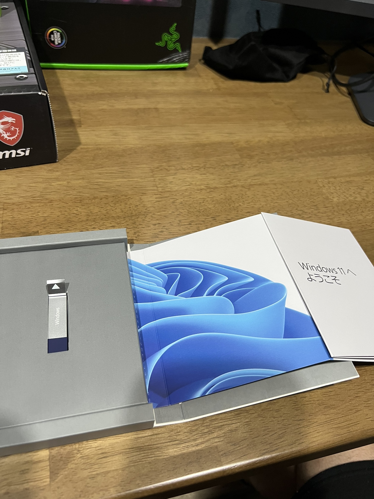 画像生成AIにハマりPC自作したので今どきの初心者向けの構成を残して