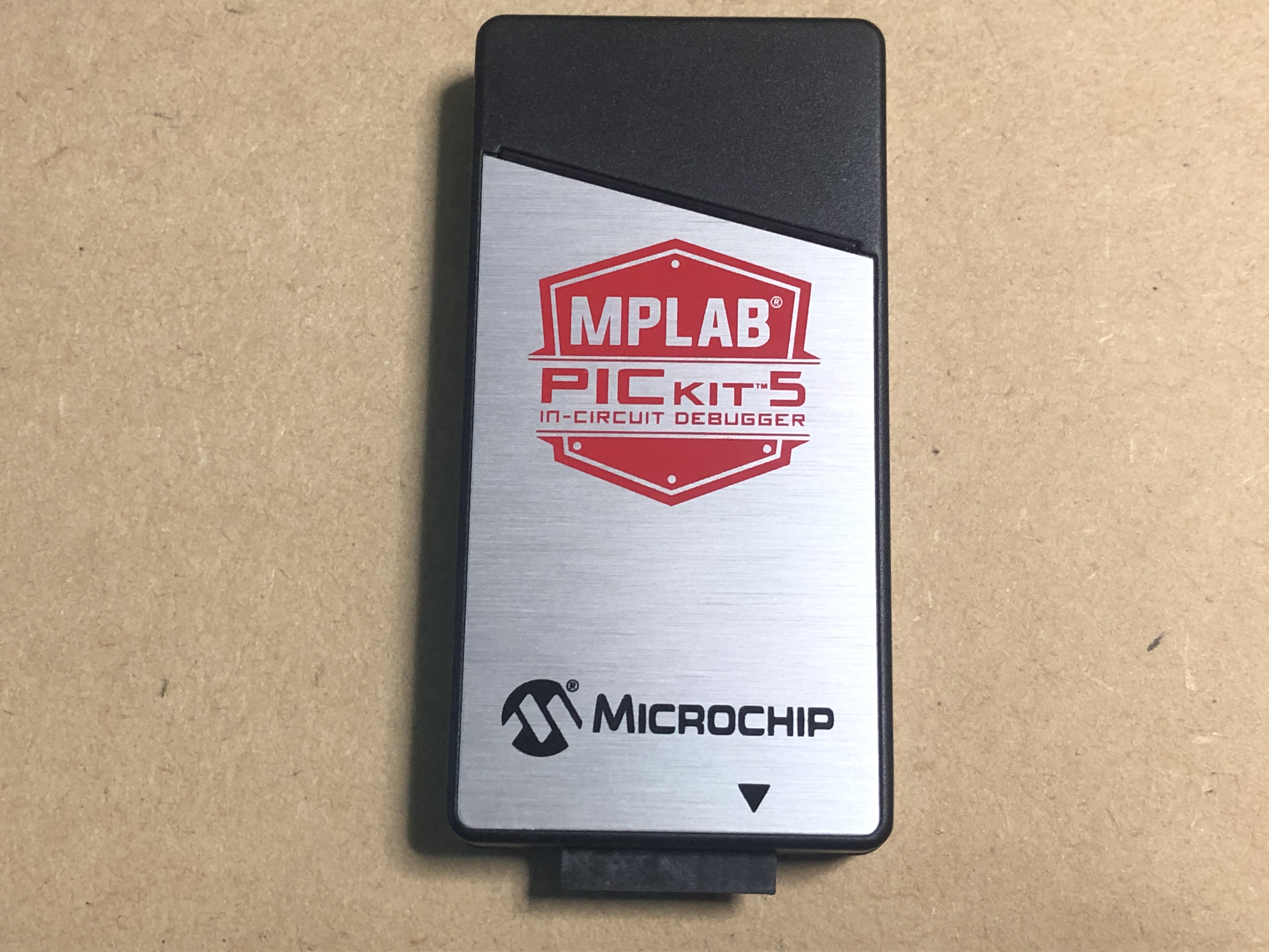 PICマイコン 開発環境 IDEと書き込み機 PICkit3がサポート終了。 ##PIC