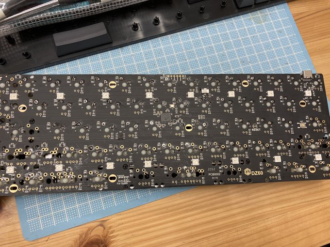 DZ60 REV3.0 type-c 組み立て済み【オマケつき】 自作キーボードキット『DZ60 Rev3.0』ビルドログ - 自作