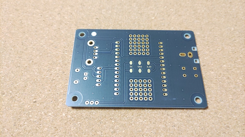 IchigoLatte (基板裏面)